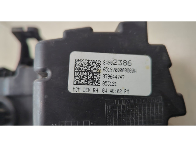 Фара передняя GMC Acadia 2019-2025 правая