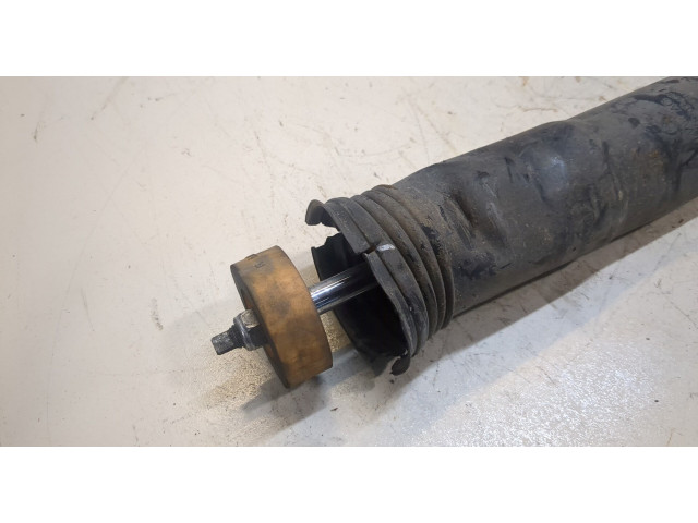 Стойка амортизатора Audi Q3 2018-