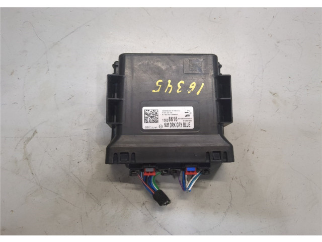 Блок комфорта  Chevrolet Malibu 2018-      13528616   