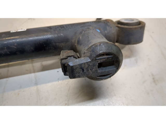 Стойка амортизатора Honda Civic 2015-2021