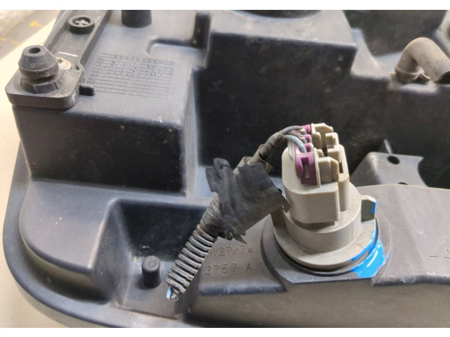 Фара передняя  Chevrolet Trailblazer 2001-2010 левая 