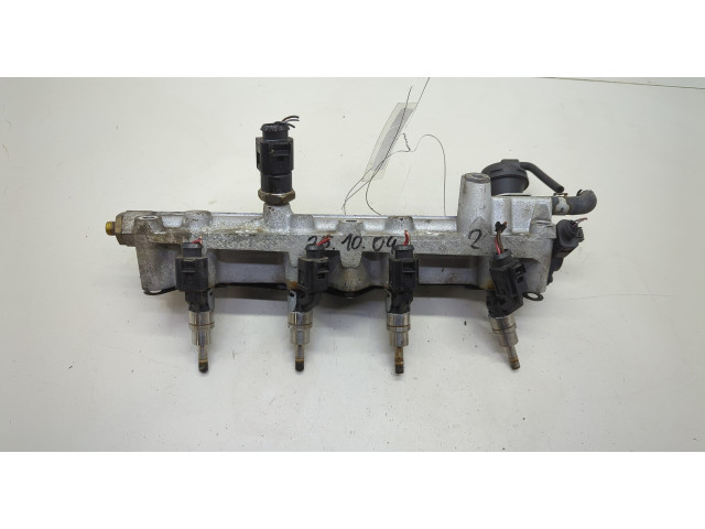 Форсунка топливная Volkswagen Golf 5 2003-2009