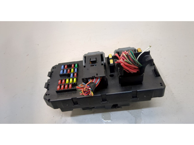 Блок предохранителей Jeep Grand Cherokee 2004-2010 56050066ac