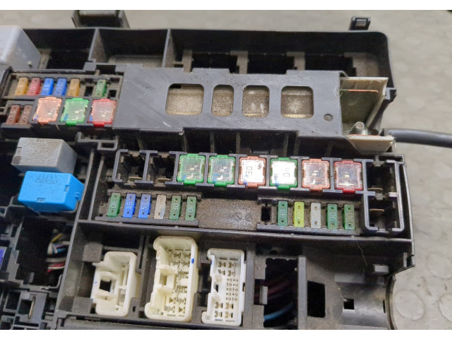 Блок предохранителей  Toyota Sequoia 2008-      827410C060   