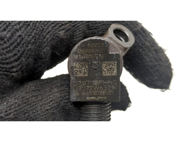 Форсунка топливная  Jeep Patriot 2010-2016    68072174AA     