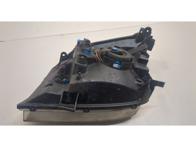 Фара передняя  Nissan X-Trail (T30) 2001-2007 правая 