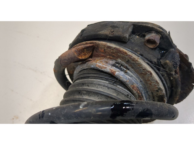 Стойка амортизатора Skoda Fabia 1999-2004 6Q0413031BH, 6Q0411105AF 1.4 бензин