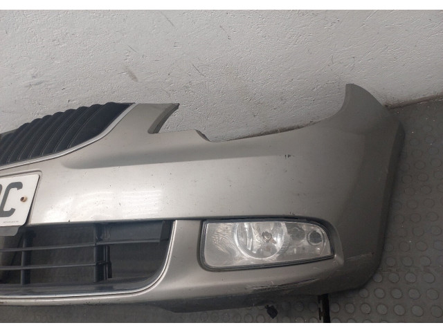 Бампер Skoda SuperB 2008-2015 передний
