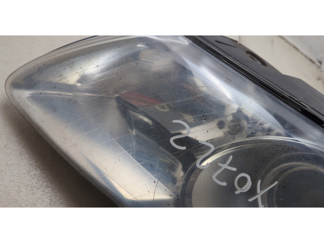 Фара передняя  Volkswagen Passat 6 2005-2010 левая 