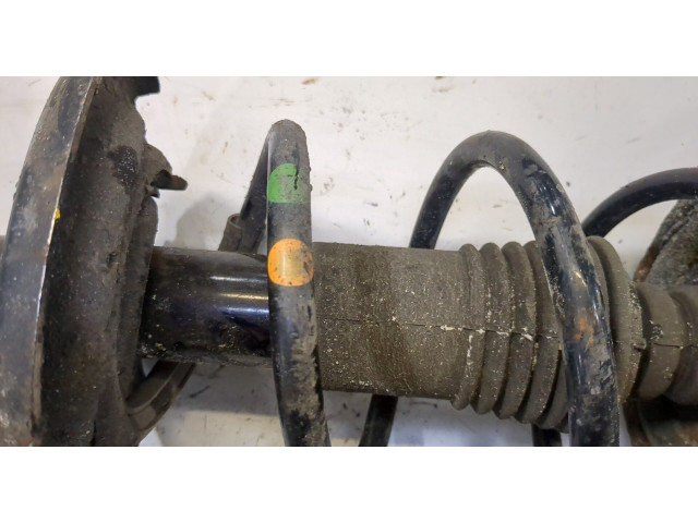 Стойка амортизатора  Dacia Logan 2012-2016     0.9  бензин