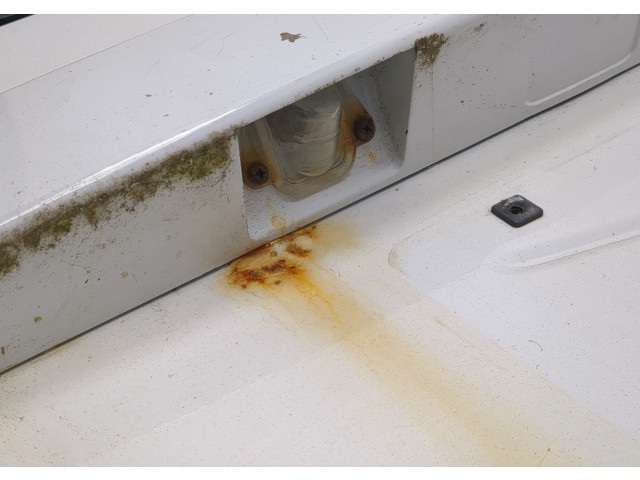 Замок багажника  Chevrolet Tahoe 2006-2014       