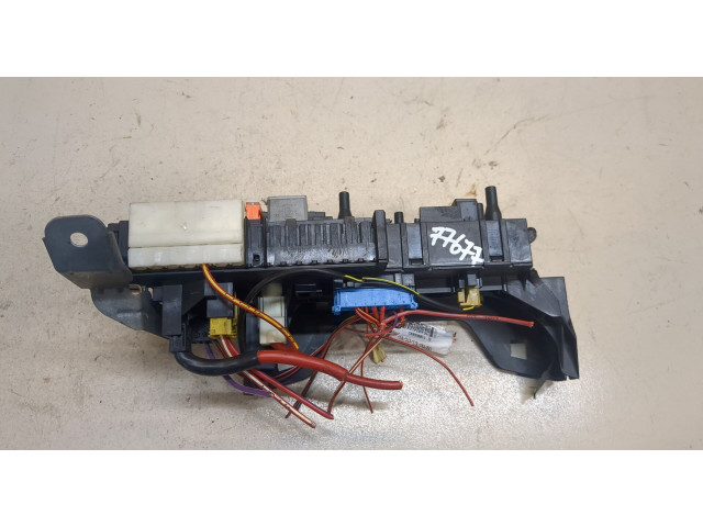 Блок предохранителей  Mercedes C W204 2007-2013         