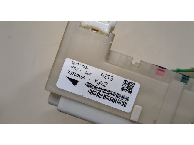 Блок предохранителей Honda Odyssey USA 2010-2017