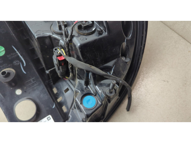 Задний фонарь