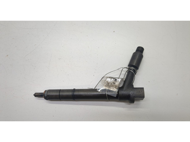 Форсунка топливная Opel Combo 2001-2011 821153, 98437712