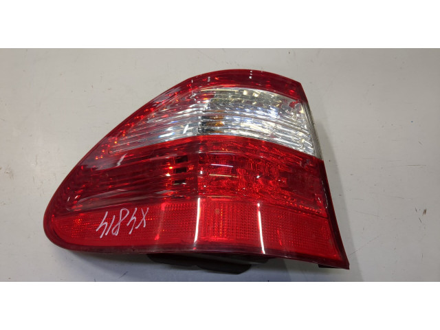 Задний фонарь        Mercedes E W211 2002-2009 