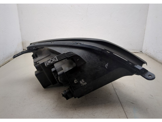 Фара передняя  Opel Antara 2006-2015 левая 