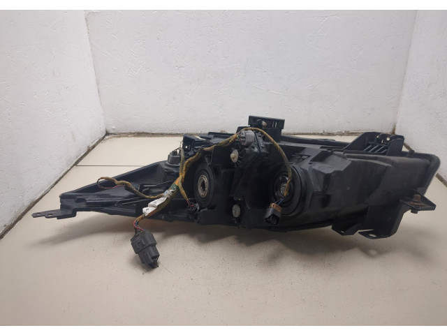 Фара передняя Mazda 3 (BL) 2009-2013 правая