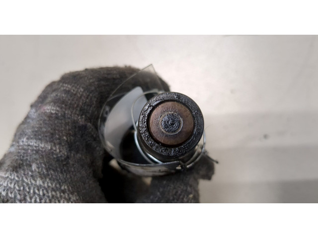 Форсунка топливная  Volkswagen Transporter 4 1991-2003         