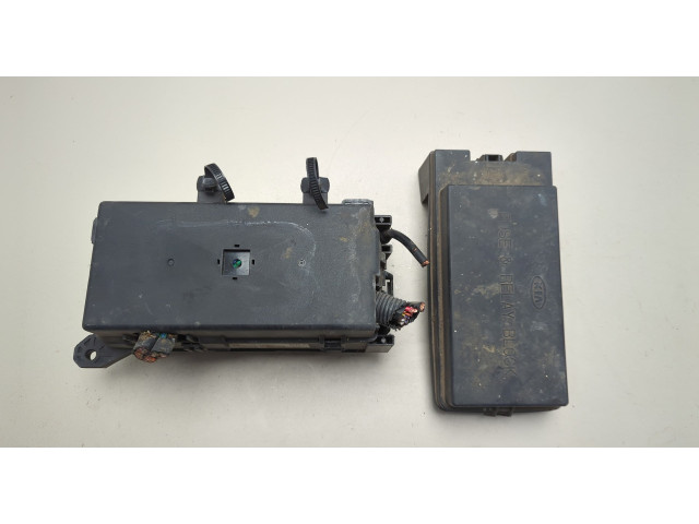 Блок предохранителей KIA Sorento BL 2002-2011 911603E070