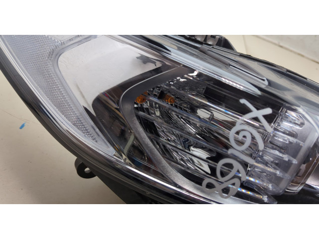 Фара передняя  Ford Mondeo 5 2015-2019 правая 