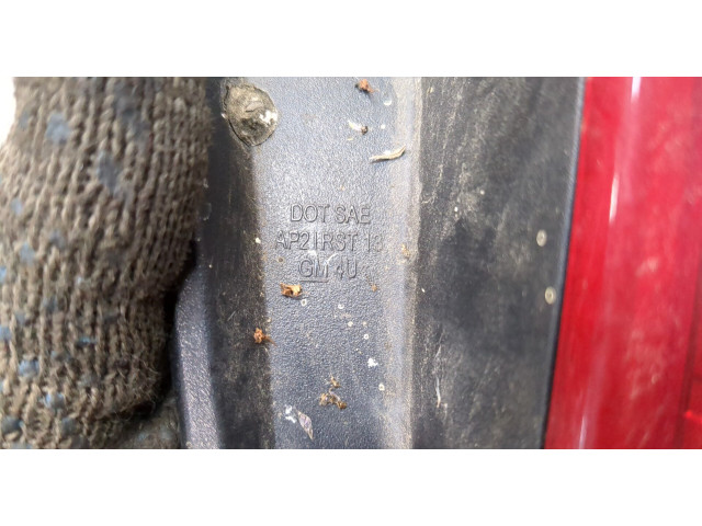 Задний фонарь          