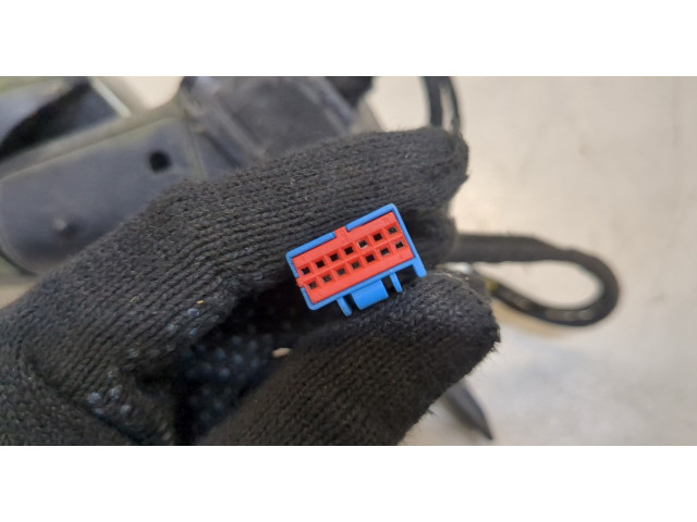 Зеркало боковое  Volvo V50 2004-2007  левое           