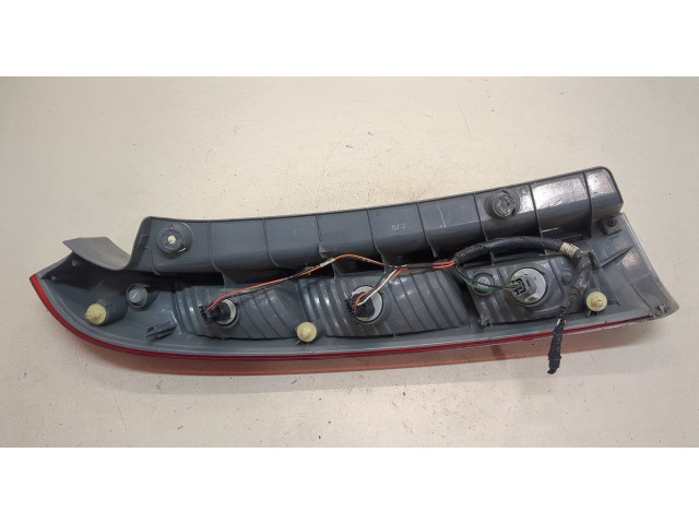 Задний фонарь          