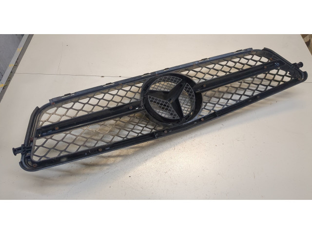 Решетка радиатора  Mercedes C W204 2007-2013           2.1 2078880260