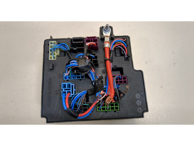 Блок предохранителей Volvo S60 2018- 31473770