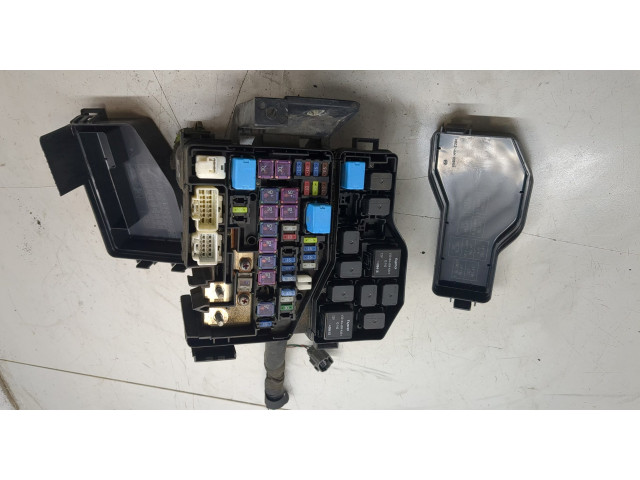 Блок предохранителей Mazda CX-9 2007-2012 TD1166760A