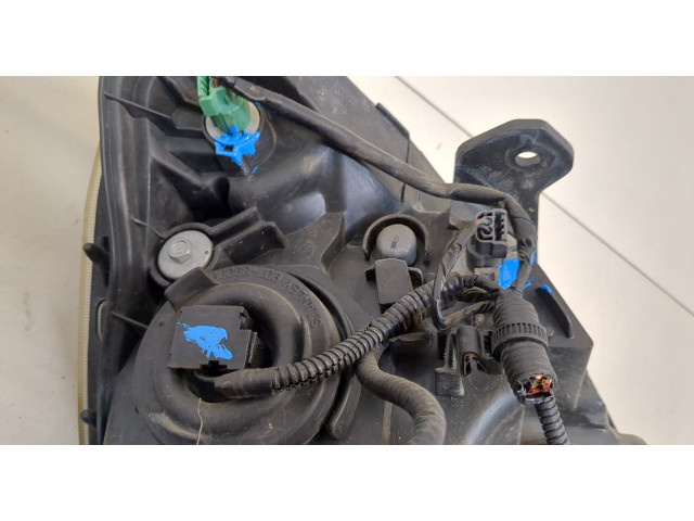 Фара передняя  Honda CR-V 2001-2006 левая 