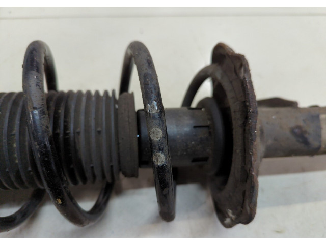 Стойка амортизатора Audi A3 (8V) 2016-2020