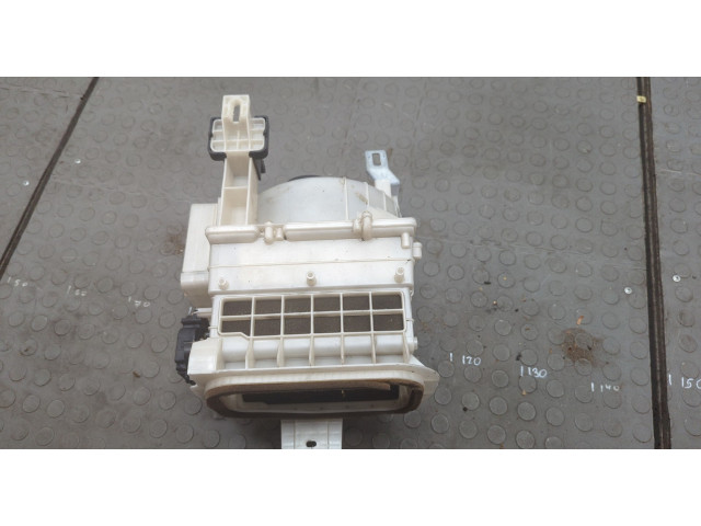 Моторчик печки Mazda MPV 1999-2006 1163009545 1163009545