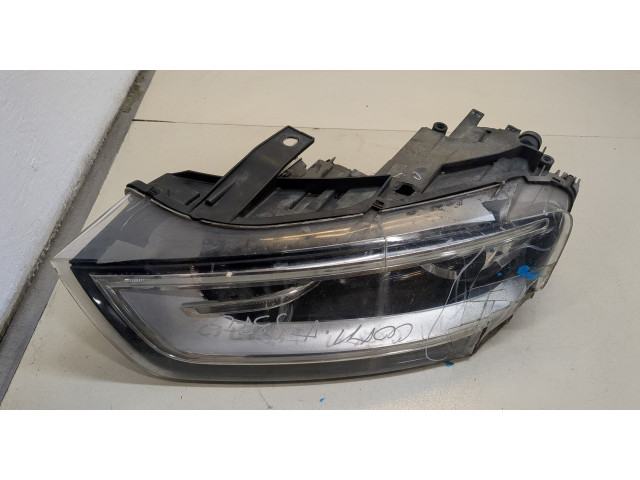 Фара передняя Audi Q3 2011-2018 левая