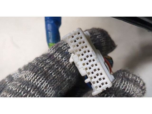 Зеркало боковое  Infiniti Q70 2012-2019  левое           