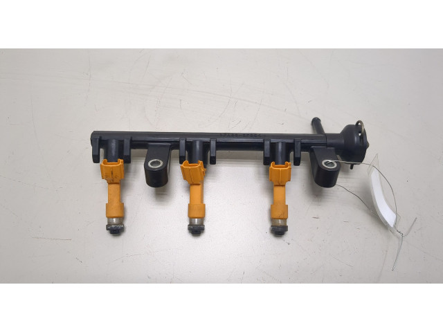 Форсунка топливная Daihatsu Sirion 2004-2015