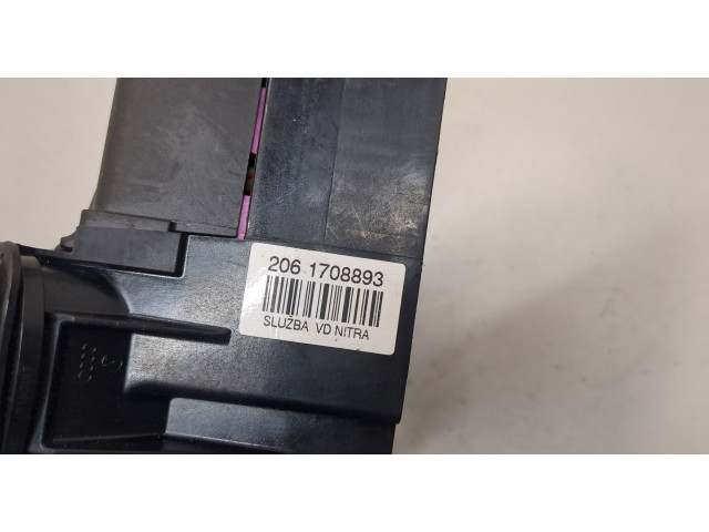 Блок предохранителей Skoda Octavia (A5) 2004-2013