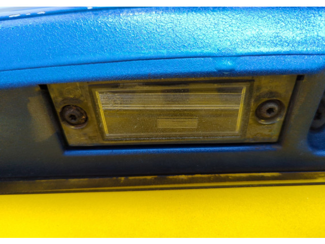 Замок багажника  Chrysler Voyager 2000-2007       