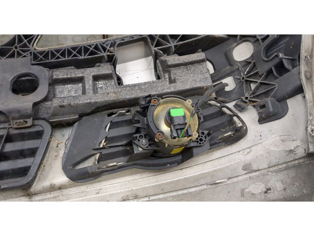 Бампер  Mercedes C W204 2006-2015 передний   A20488500259999