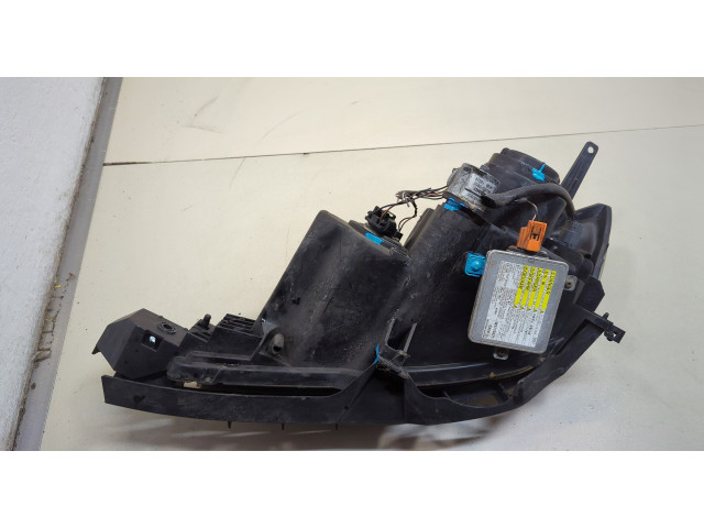 Фара передняя  Mazda 3 (BK) 2003-2009 правая 