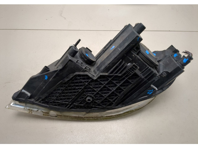 Фара передняя  Skoda Octavia (A5) 2004-2013 правая 