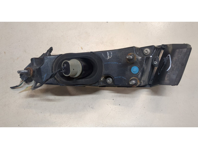 Задний фонарь          