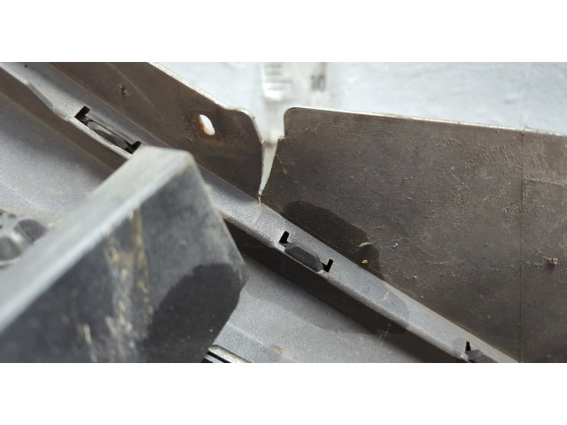 Бампер  Skoda Fabia 2007-2014 передний   5J0807221