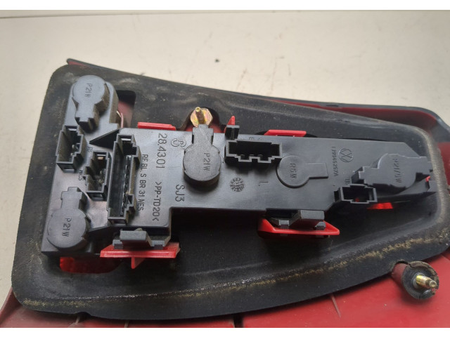 Задний фонарь 1J6945095S