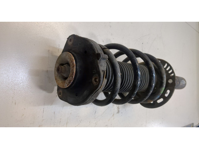 Стойка амортизатора  Volkswagen Passat CC 2008-2012      