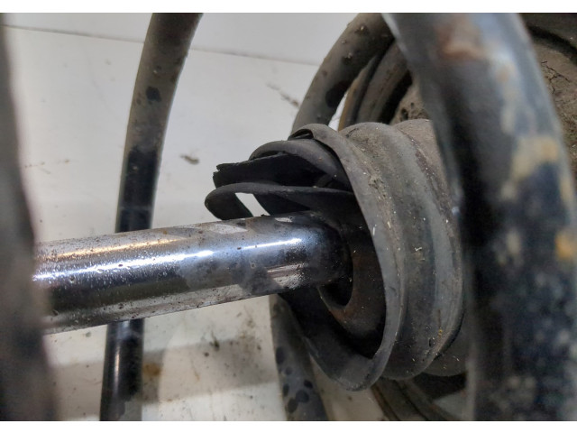 Стойка амортизатора  Nissan X-Trail (T30) 2001-2007      