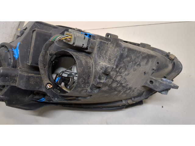 Фара передняя  Mercedes C W204 2006-2015 правая 