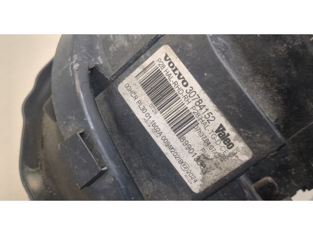 Фара передняя  Volvo XC90 2002-2014 правая 