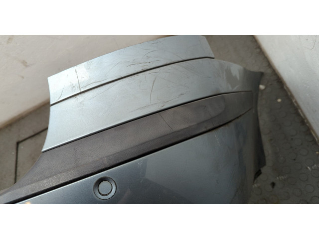 Бампер  Skoda Octavia (A5) 2004-2013 задний   1Z9807421A, 1Z9807521